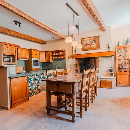 Clim-joyau Au Coeur De La Cite Medievale-ch Apartamento *