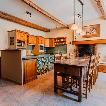 Apartamento Clim-joyau Au Coeur De La Cite Medievale-ch Carcassonne