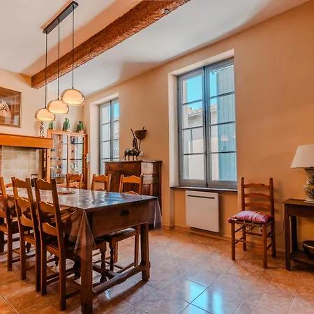 Apartamento Clim-joyau Au Coeur De La Cite Medievale-ch
